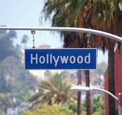 palm trees hollywood sign psychic services